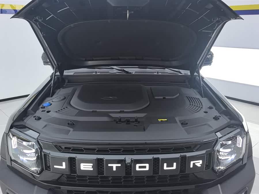 Jetour Traveller 2024 car image #11