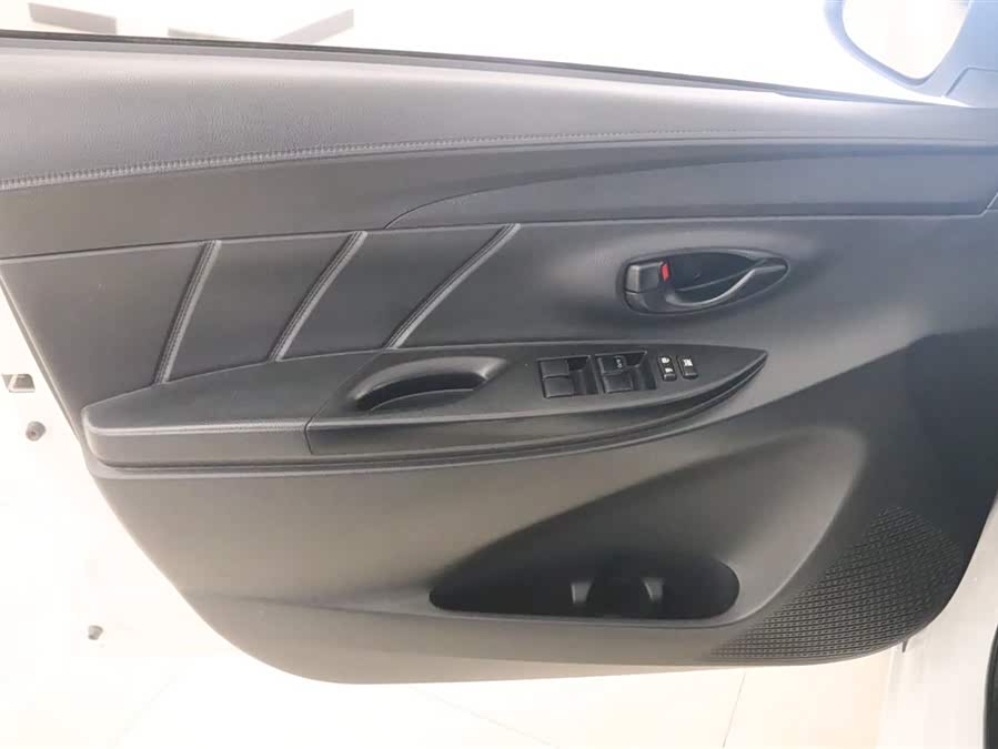 Toyota Yaris L Zhixiang 2020 immagine di auto #11