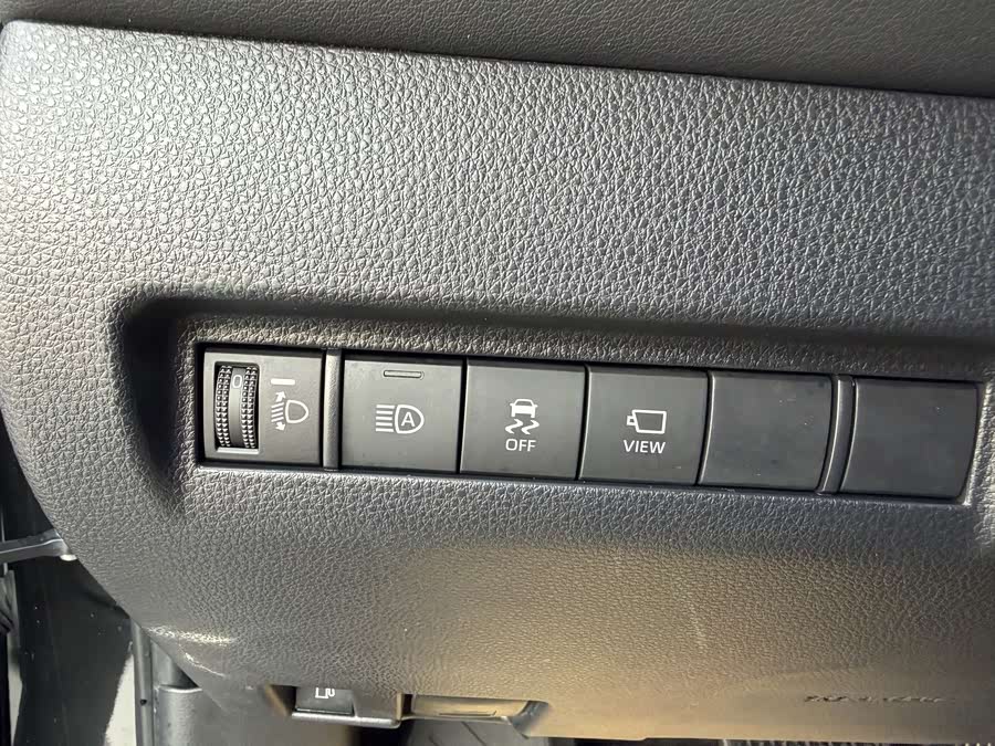 Toyota Harrier 2023 car image #11