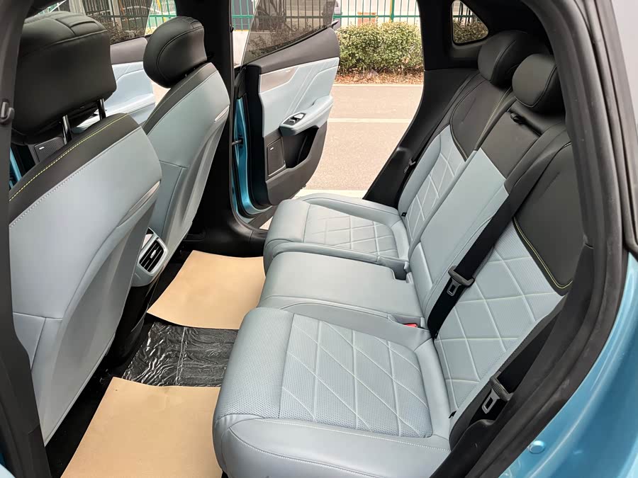 Deepal S05 2024 image de voiture #11