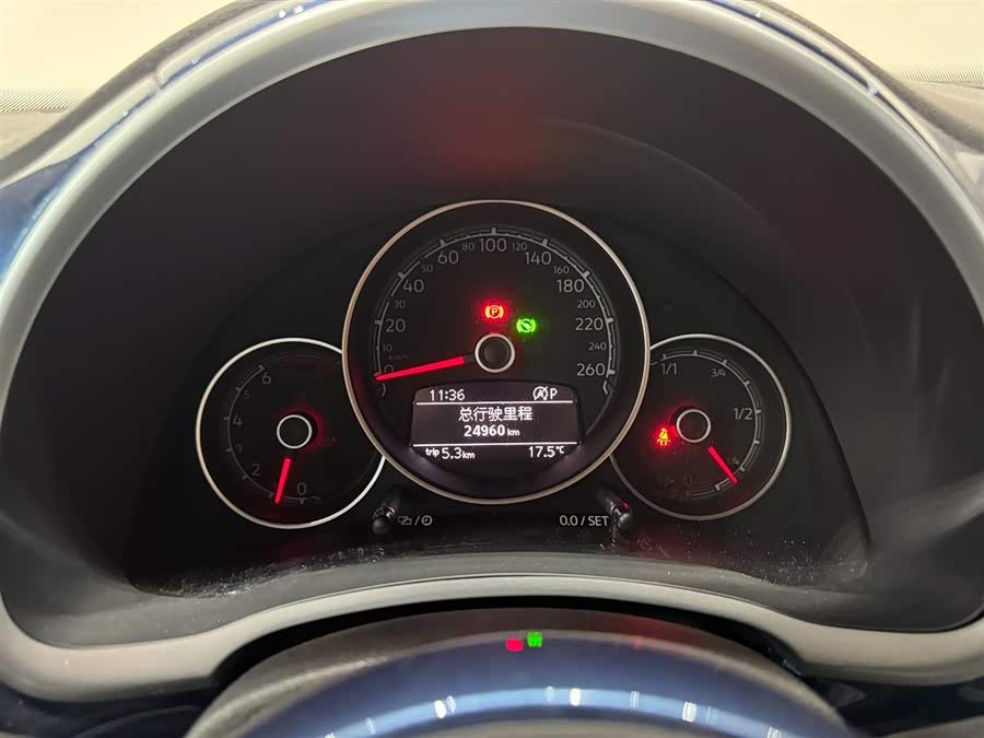 Volkswagen Beetle 2020 immagine di auto #11