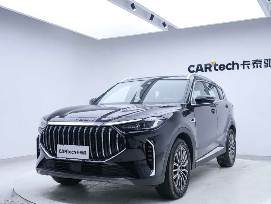 Jetour X70 PLUS 2024 car image #11