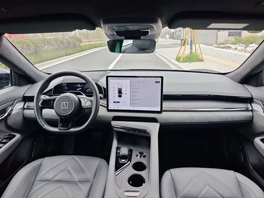 极氪 极氪001 2025 汽车图片 #11