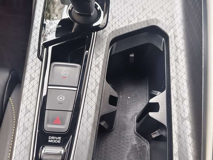 GEELY Preface 2023 image de voiture #11