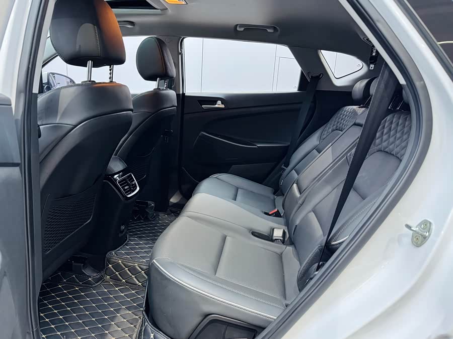 Hyundai Tucson 2021 imagem de carro #11