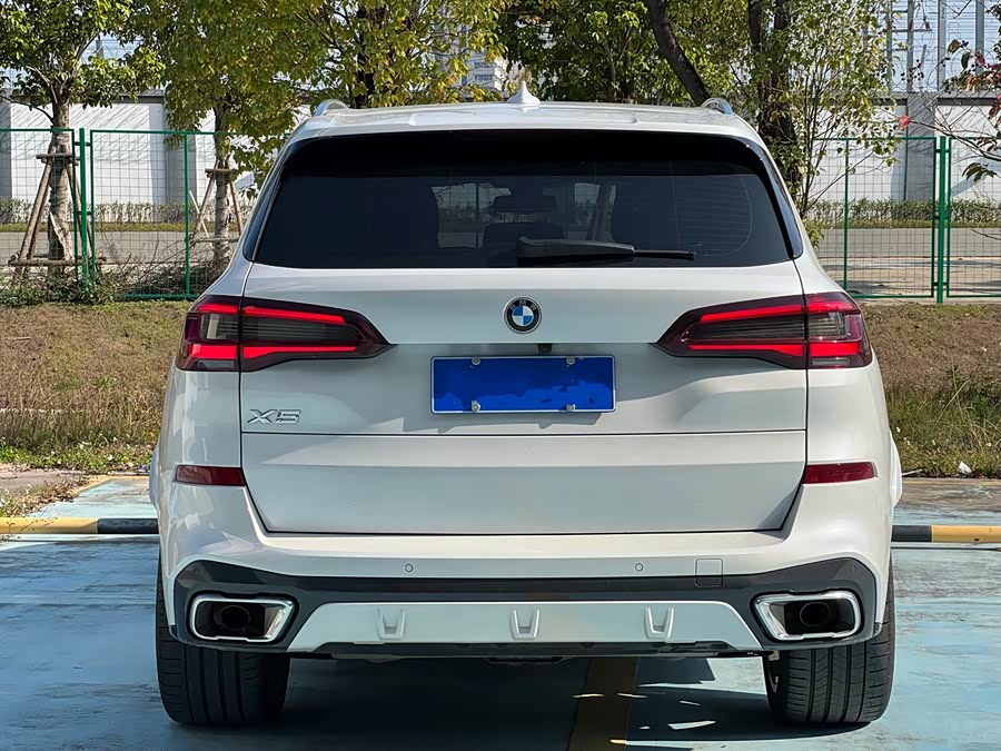 BMW X5 2023 صورة سيارة #11