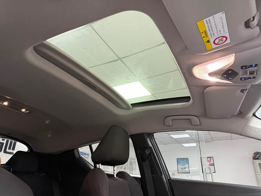 Toyota Izoa 2022 car image #11