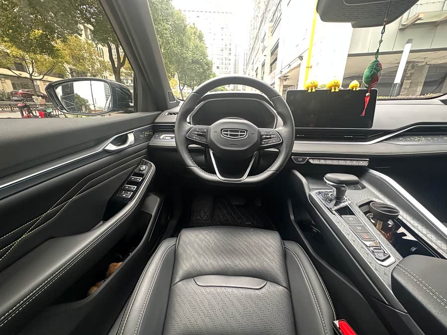 GEELY Preface 2024 image de voiture #11