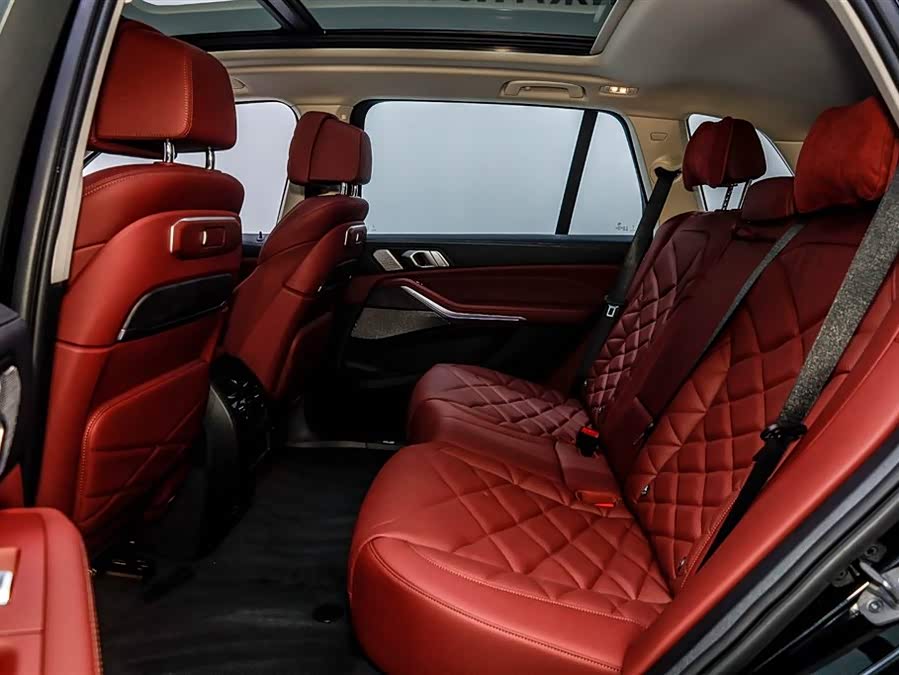 BMW X5 2026 immagine di auto #11