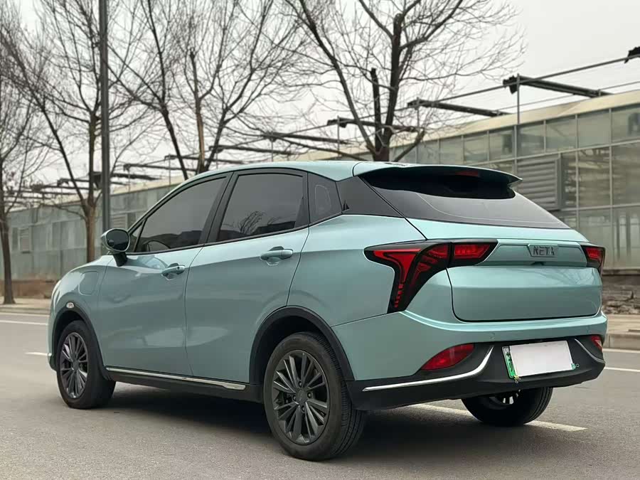 哪吒汽车 哪吒V 2021 汽车图片 #11