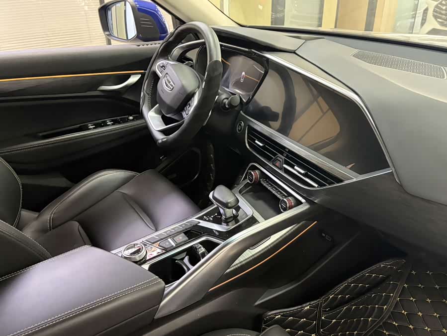 GEELY Tugella 2019 car image #11