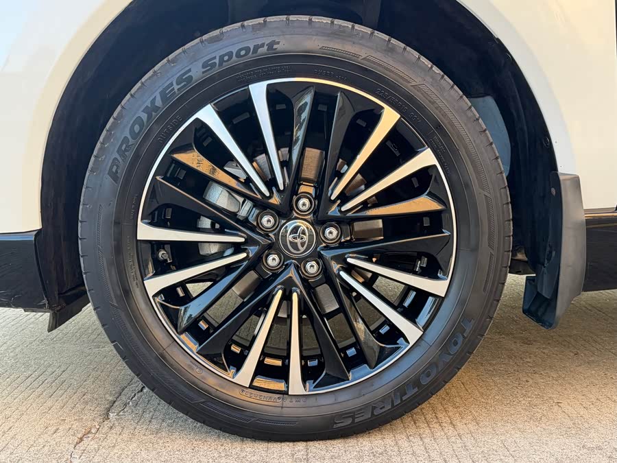 Toyota Venza 2022 car image #11