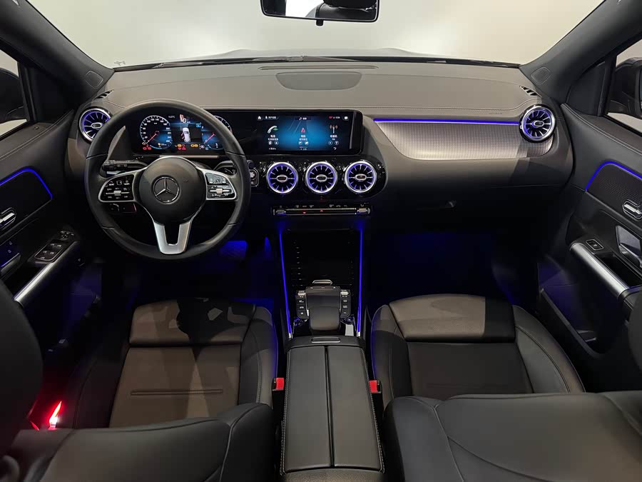 Mercedes-Benz GLA Class 2021 car image #11