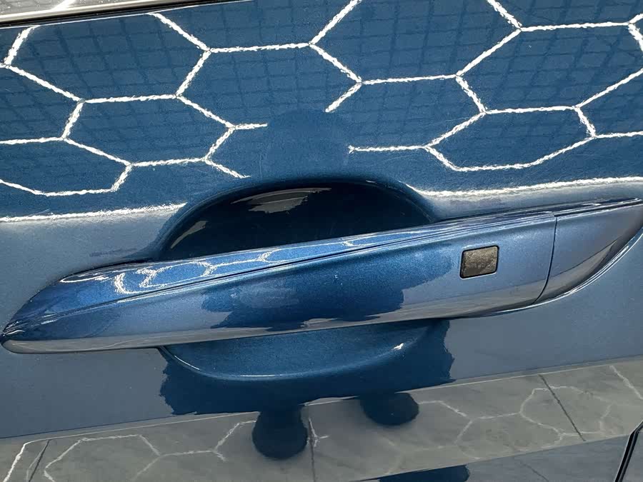 Hyundai Elantra 2023 immagine di auto #11