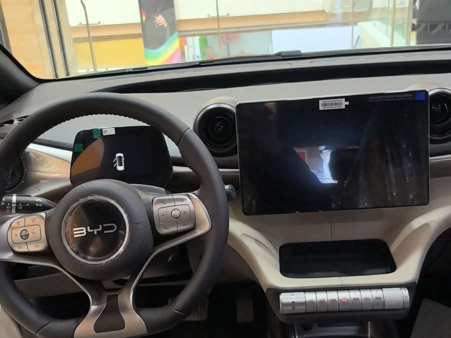 BYD Dolphin 2026 صورة سيارة #11