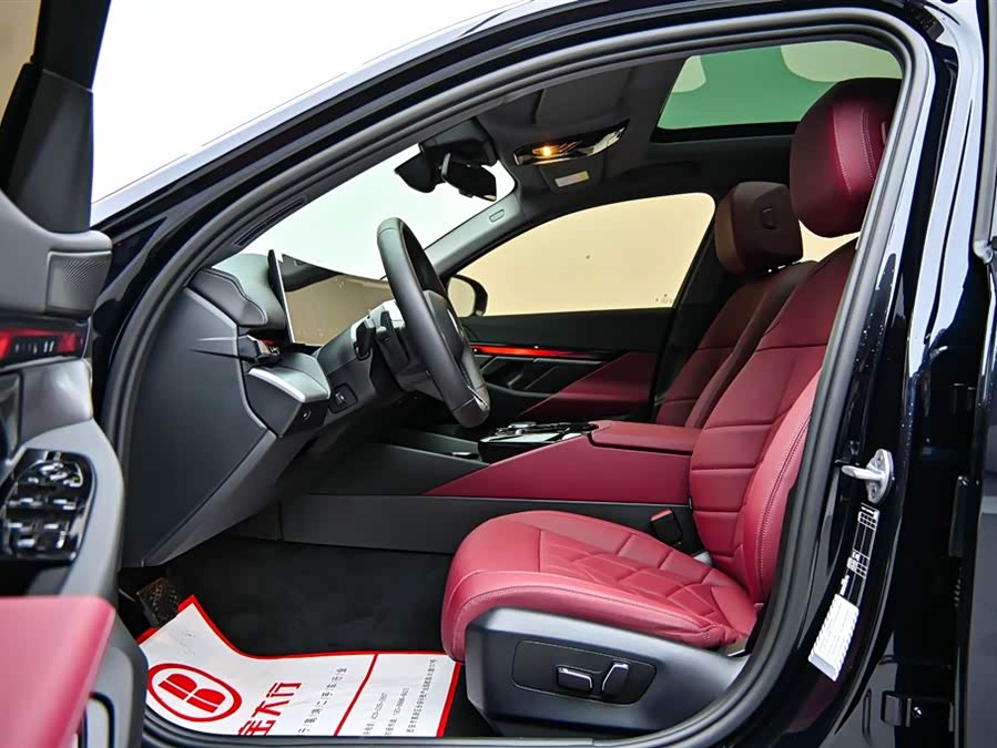 BMW 5 Series 2025 car image #11