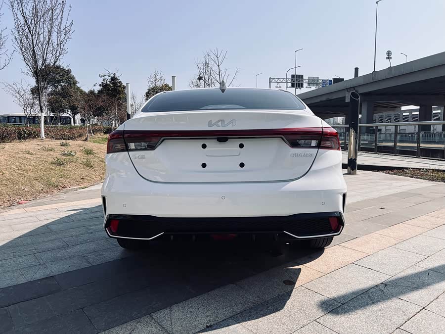 Kia K3 2026 изображение автомобиля #11
