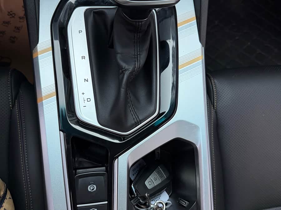 GEELY Emgrand L 2021 صورة سيارة #11