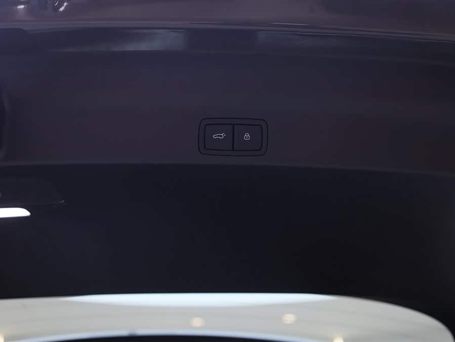 Li L7 2025 immagine di auto #11