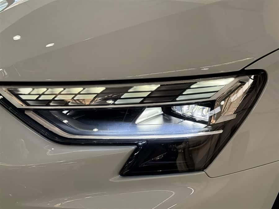 Audi A3 2025 car image #11