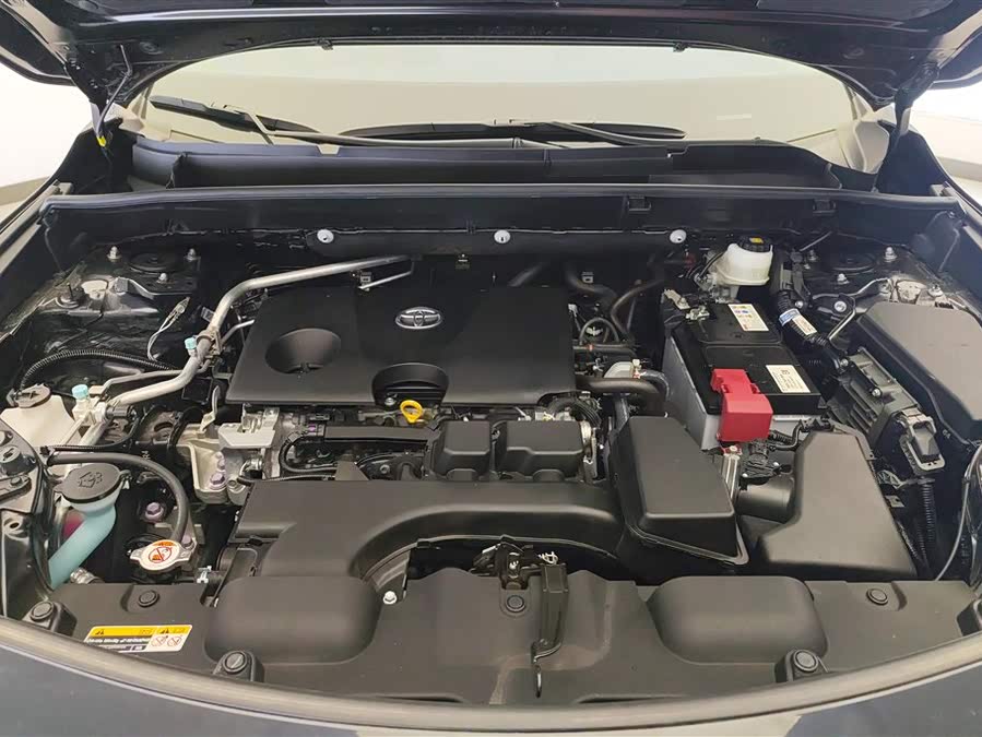 Toyota Venza 2024 car image #11