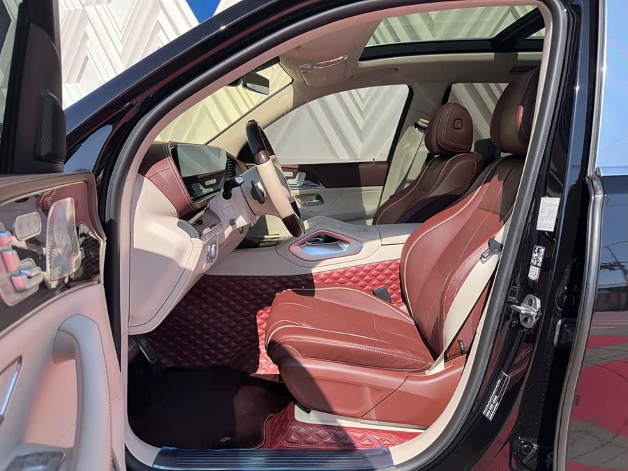 Mercedes-Benz Maybach GLS 2022 car image #11