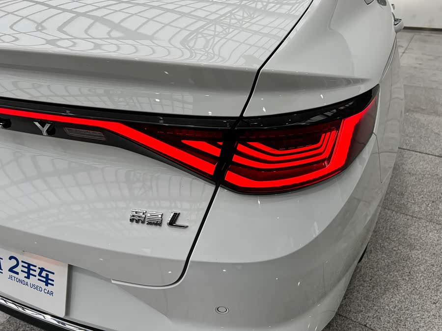 GEELY Emgrand L 2022 imagem de carro #11