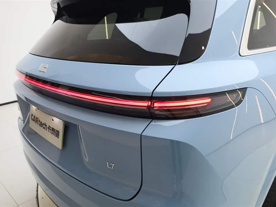 Li L7 2024 immagine di auto #11