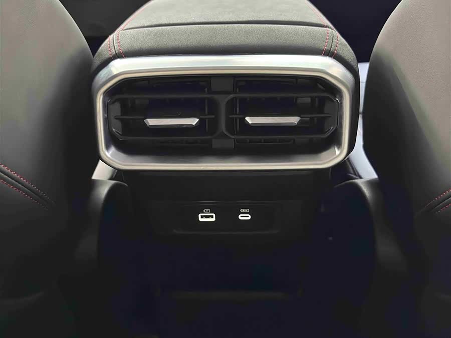 Jetour Traveller 2024 #11 Jetour Traveller 2024 car image #11