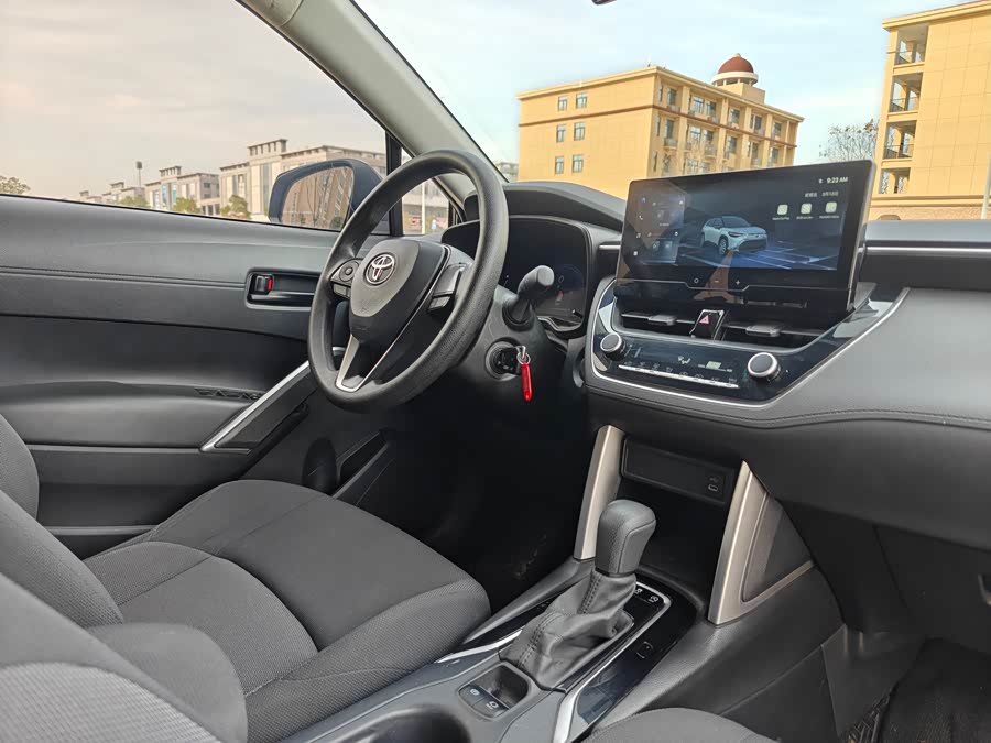 Toyota Frontlander 2023 car image #11