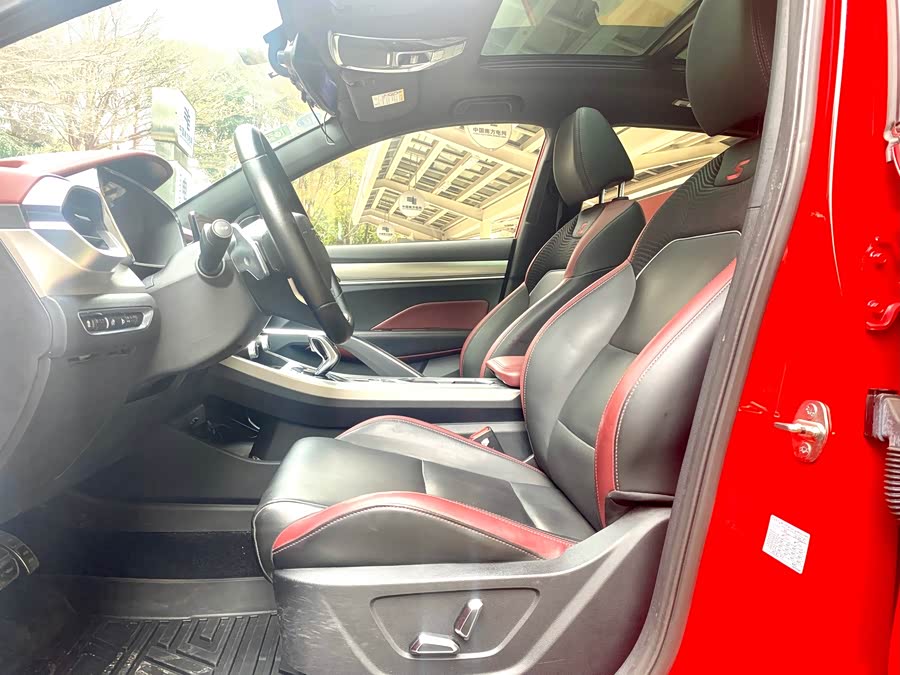 GEELY Coolray 2019 car image #11