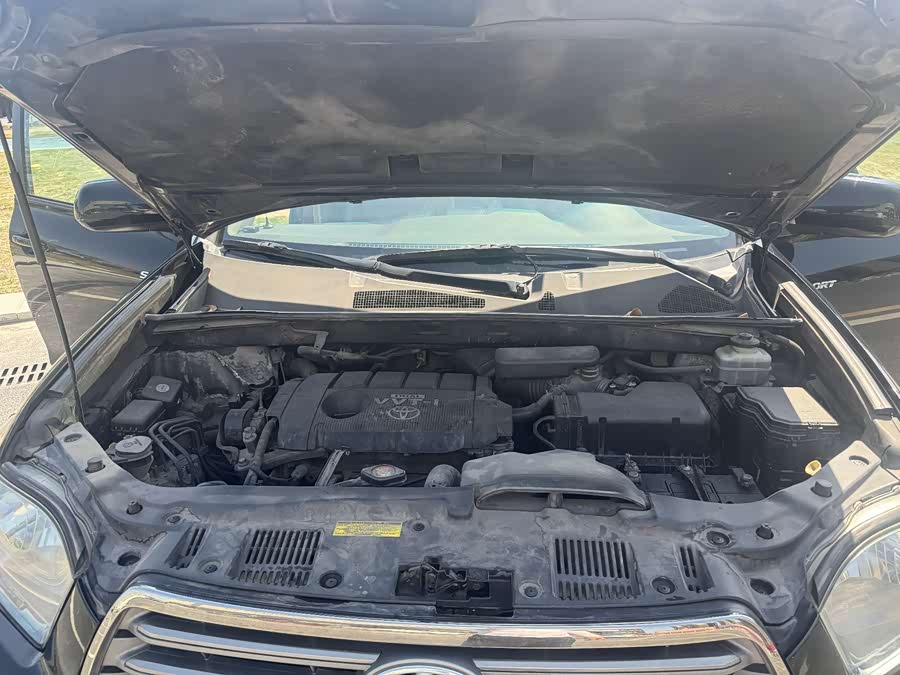 丰田 汉兰达 2010 汽车图片 #11