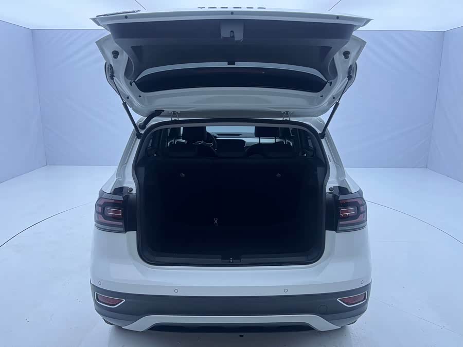 Volkswagen Tacqua 2022 car image #11