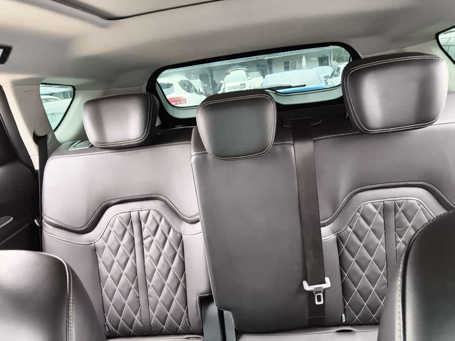Jetour X70 PLUS 2024 car image #11