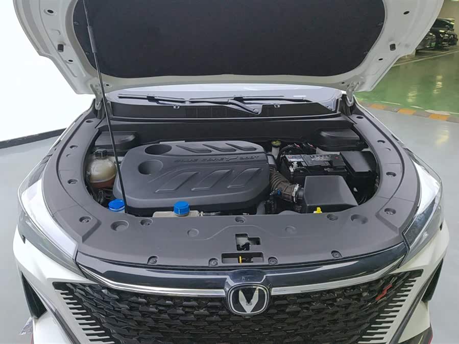 Changan X5 PLUS 2024 изображение автомобиля #11