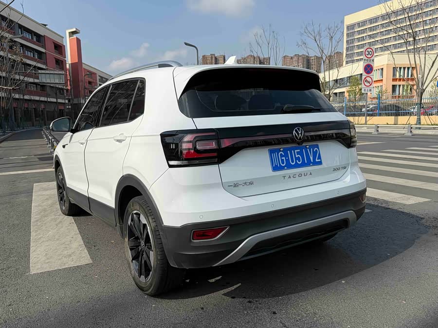 Volkswagen Tacqua 2023 immagine di auto #11