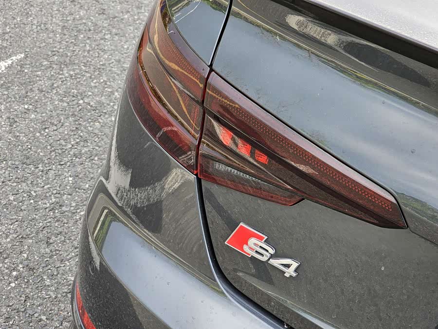 Audi S4 2019 imagem de carro #11