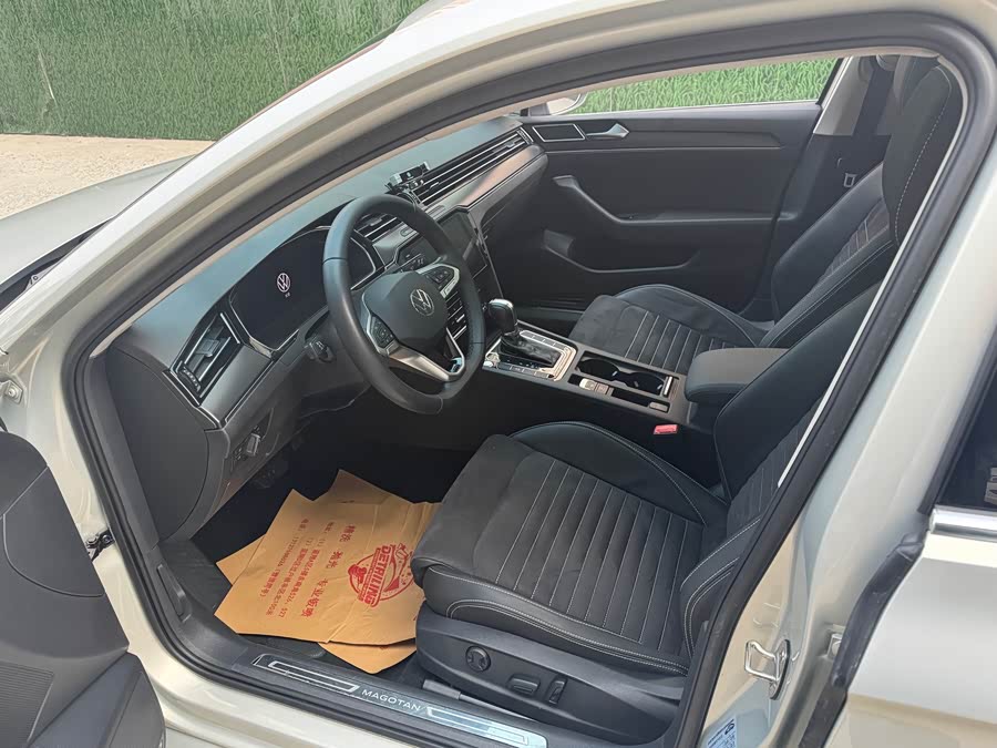 Volkswagen Magotan 2021 immagine di auto #11