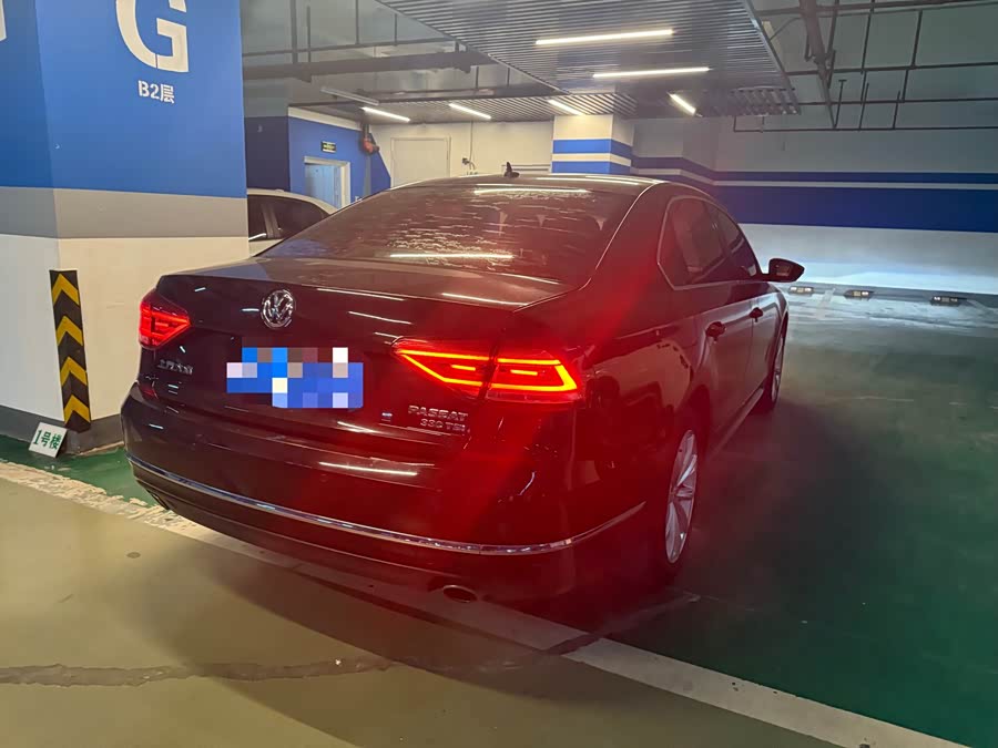 Volkswagen 2017 car image #11