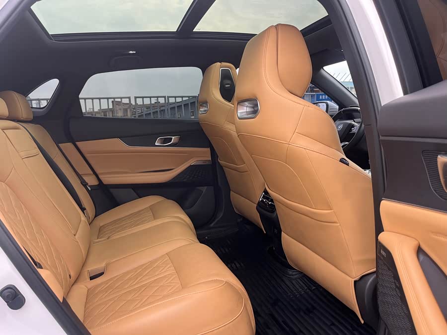 Changan UNI-K 2021 immagine di auto #11