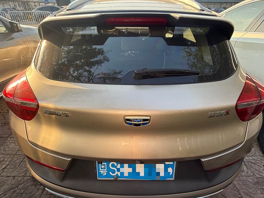 GEELY Emgrand GS 2019 car image #11