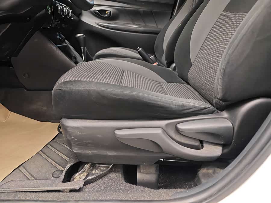 Vios 2023 car image #11