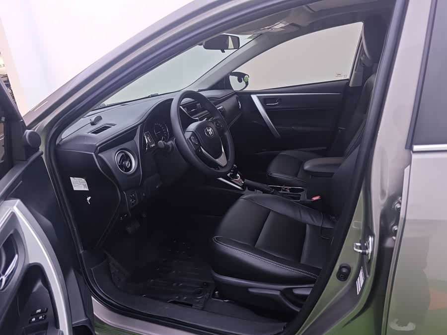 Toyota Corolla Hybird E+ 2020 car image #11