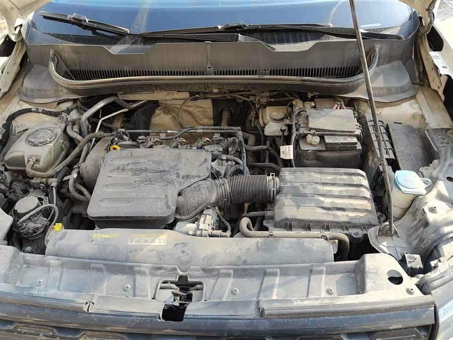 Volkswagen Tacqua 2021 car image #11