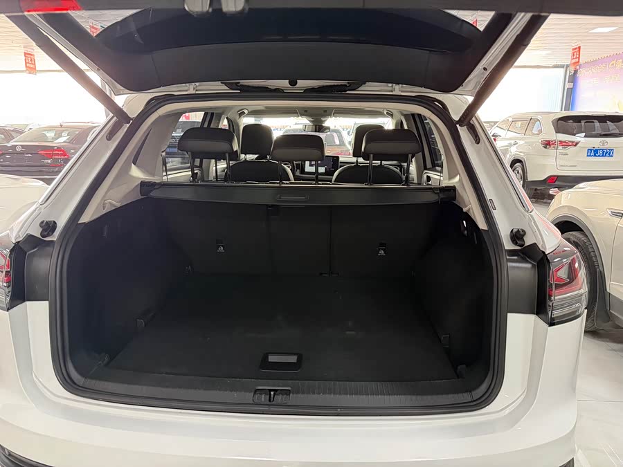 Volkswagen Tayron 2024 car image #11