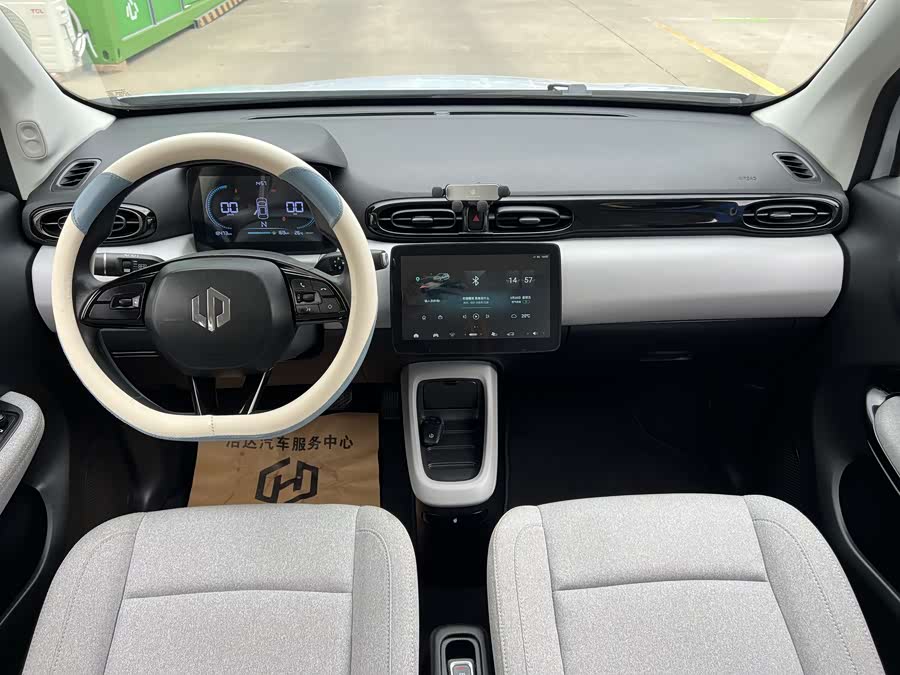 零跑汽车 零跑T03 2023 汽车图片 #11