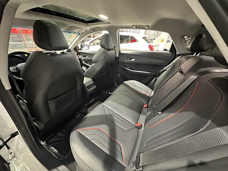 GEELY Binray 2025 car image #11