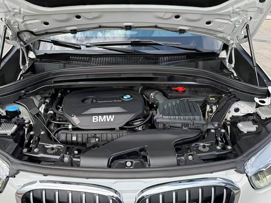 BMW X1 2018 car image #11