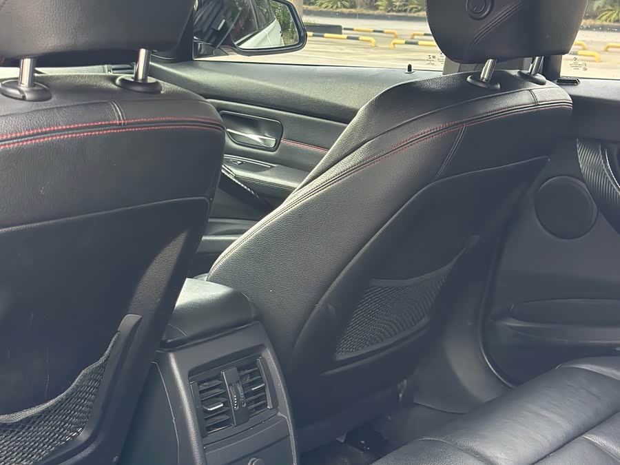 BMW 3 Series (Imported) 2013 car image #11