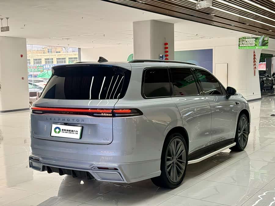 零跑汽车 零跑C16 2024 汽车图片 #11